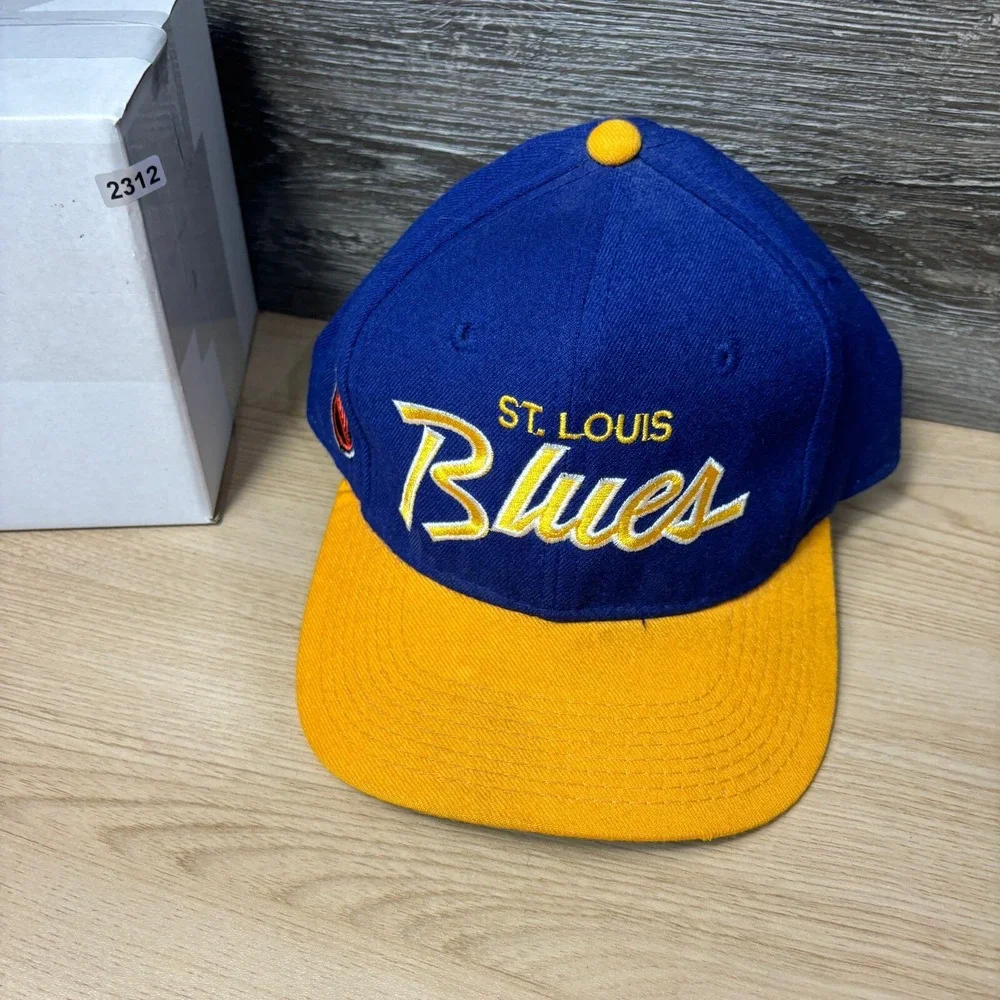 Vintage St Louis‎ Blues Hat 7 3/8 Blue Wool Sports Specialties Script Center Ice